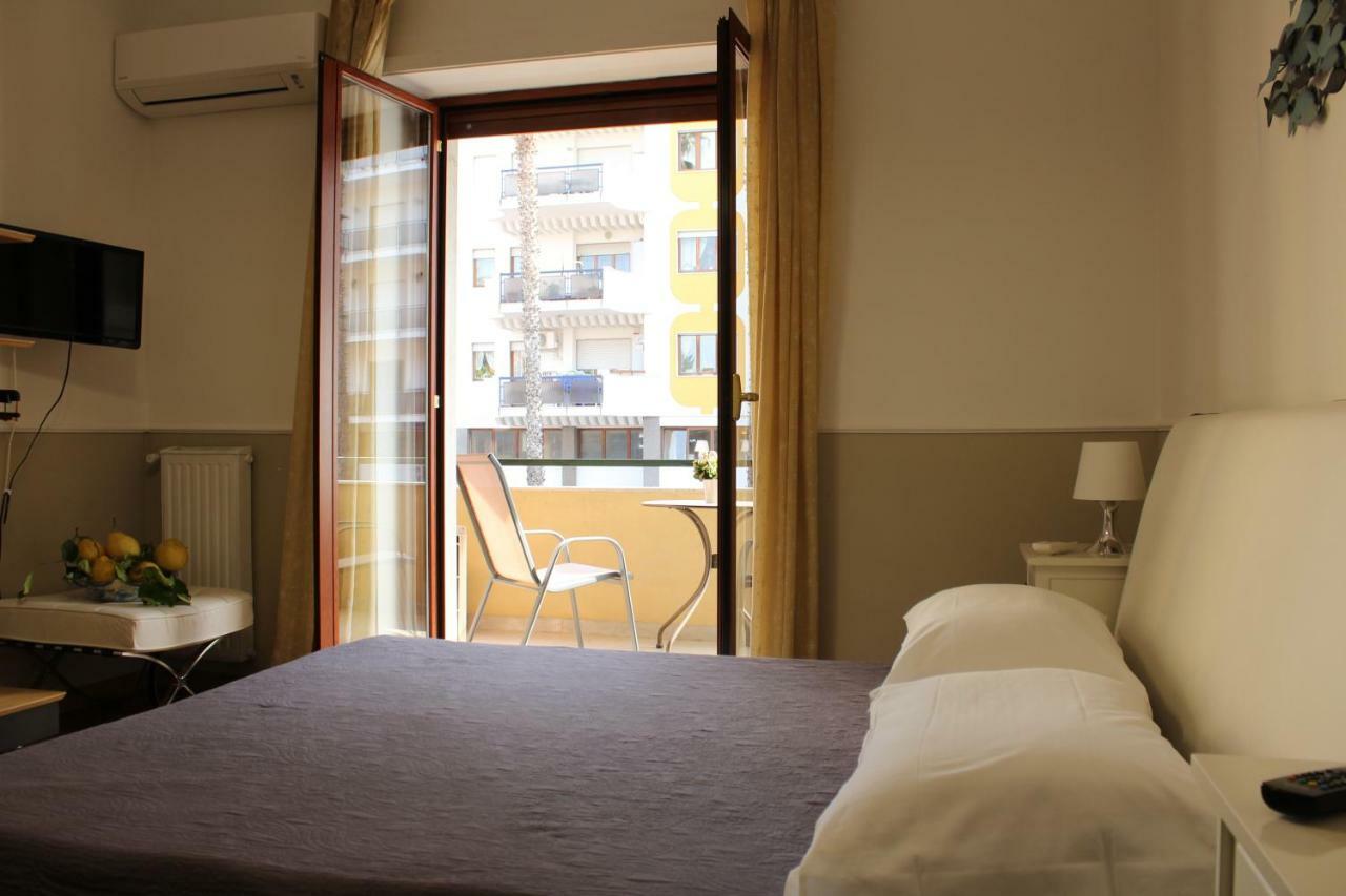 Lemon Rooms Sorrento Dış mekan fotoğraf